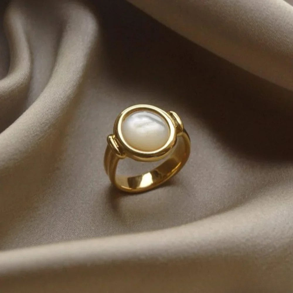 Anillo de Perla Elegante