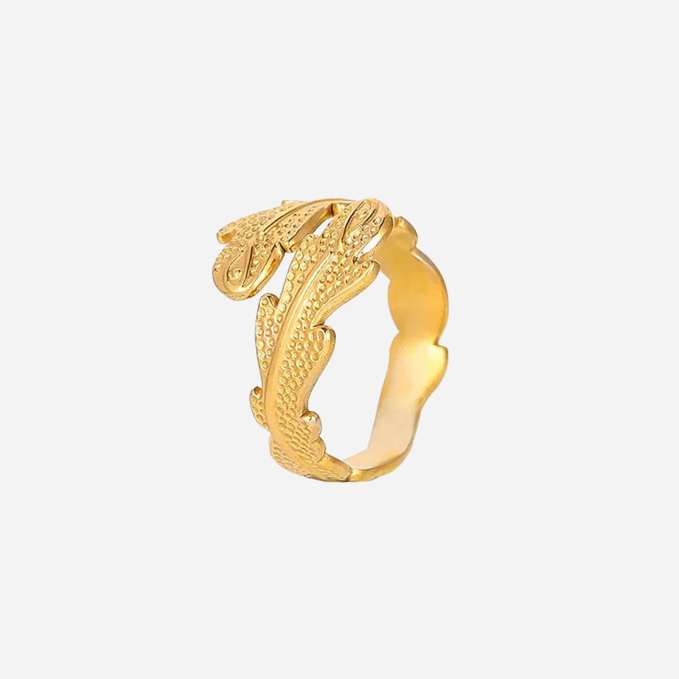 Janirelle | Anillo de Coral en Oro de 18K