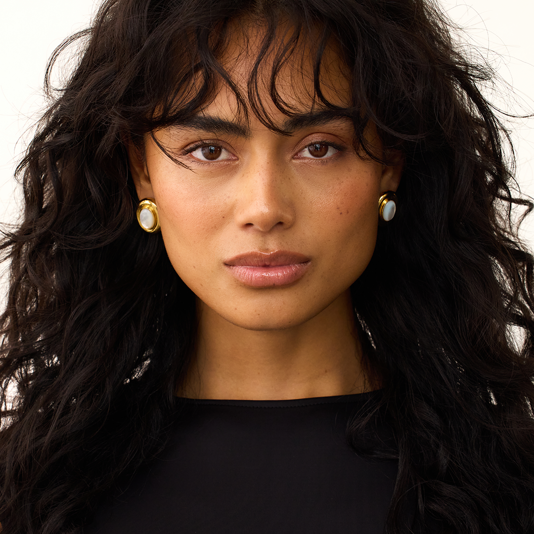 Ameliyana | Pendientes de Stud de Oro de 18k