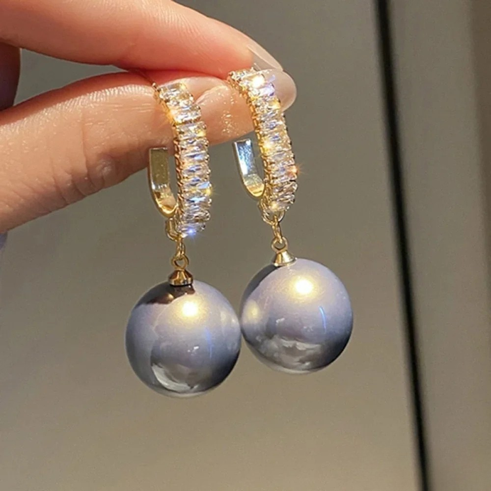 Pendientes Elegantes con Perlas y Circonitas