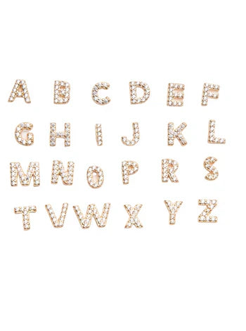 Mikhaela | Pendientes de Letras en Oro de 18k