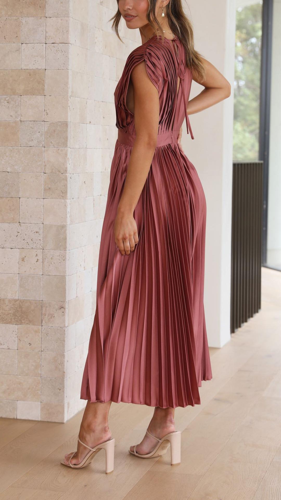 Violeta | Vestido elegante plisado