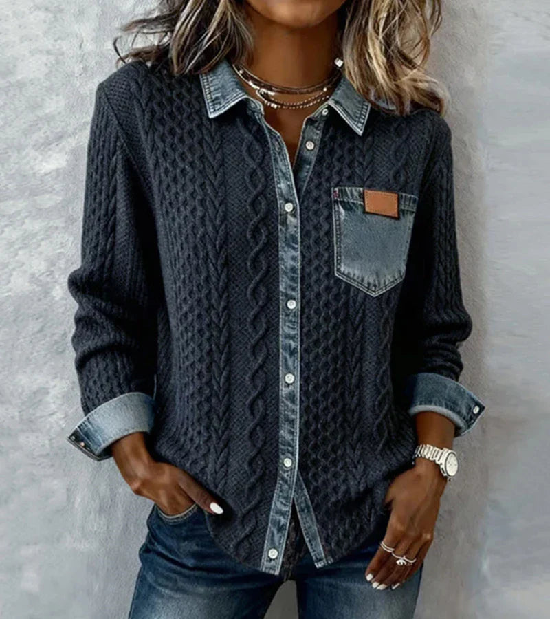 Top de punto patchwork con detalles de denim